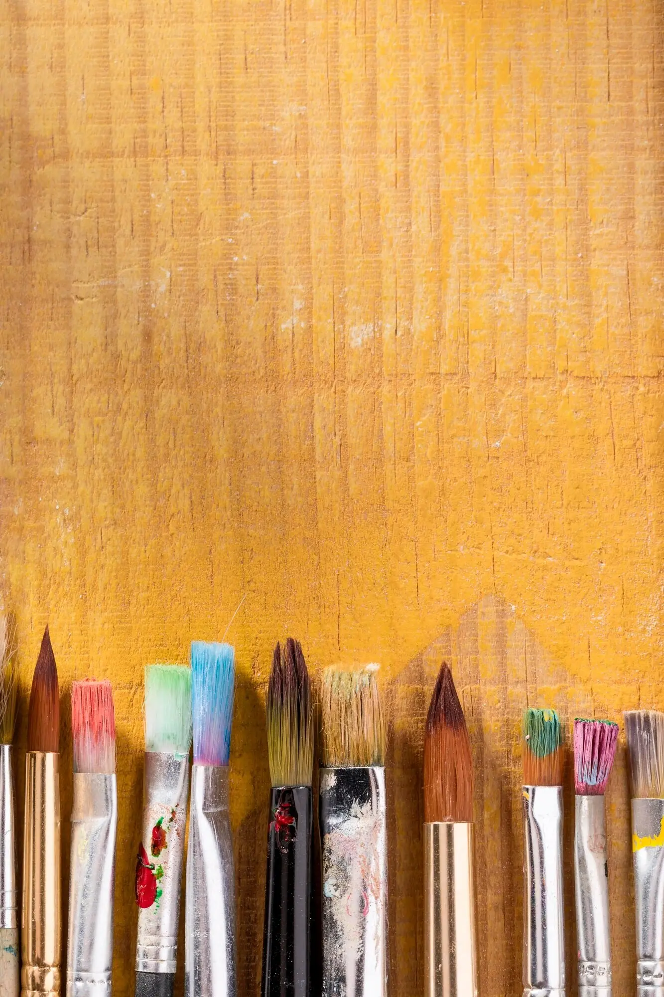 Draufsicht auf Malpinsel mit Platz für Text